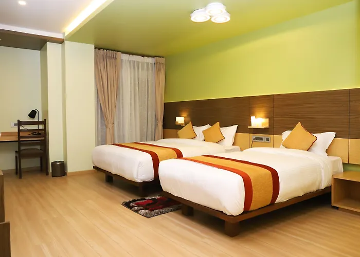Retro And Hotel 3*