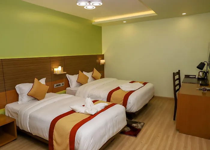 Retro And Hotel 3*