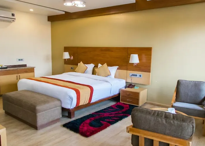 Hotel Retro And 3*